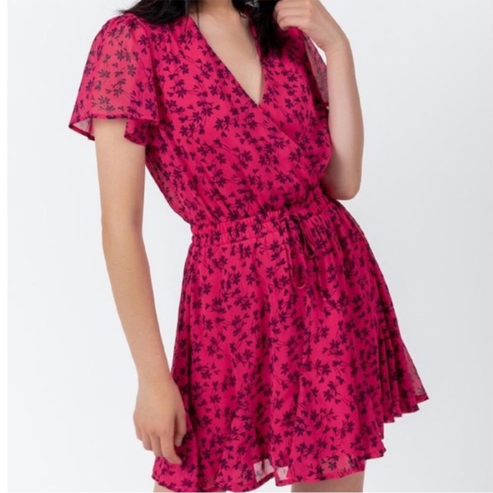 NWT Francesca’s ‘Blue Rain’ Floral Pink and Navy Wrap Style Dress Size Small